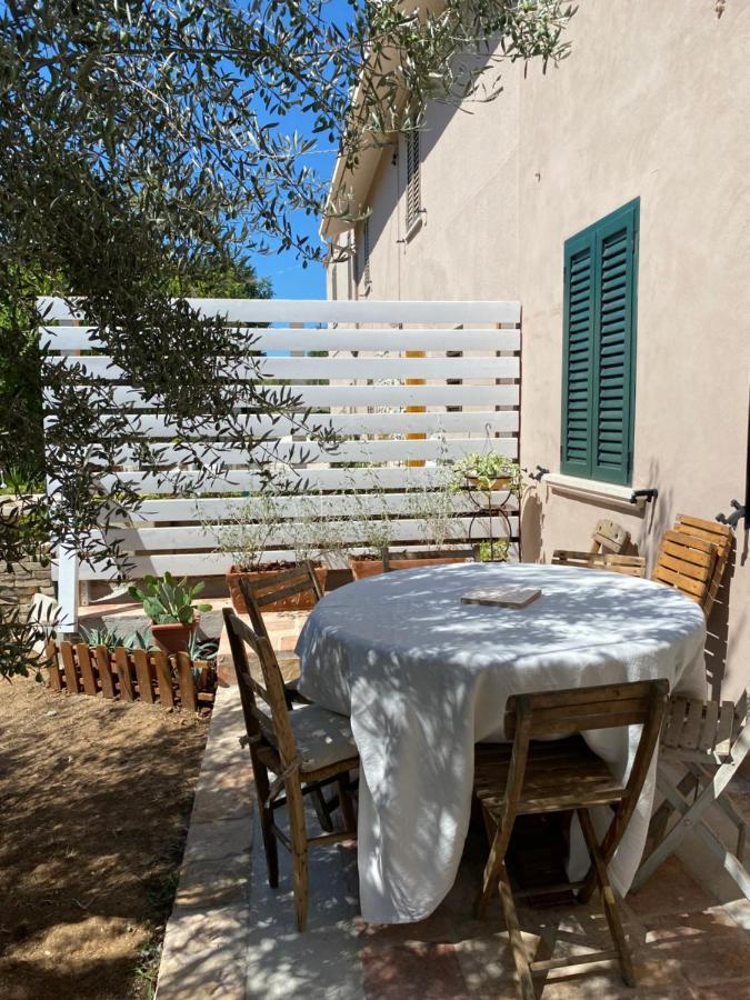 Villa Casale Cialifone Alanno Exterior foto